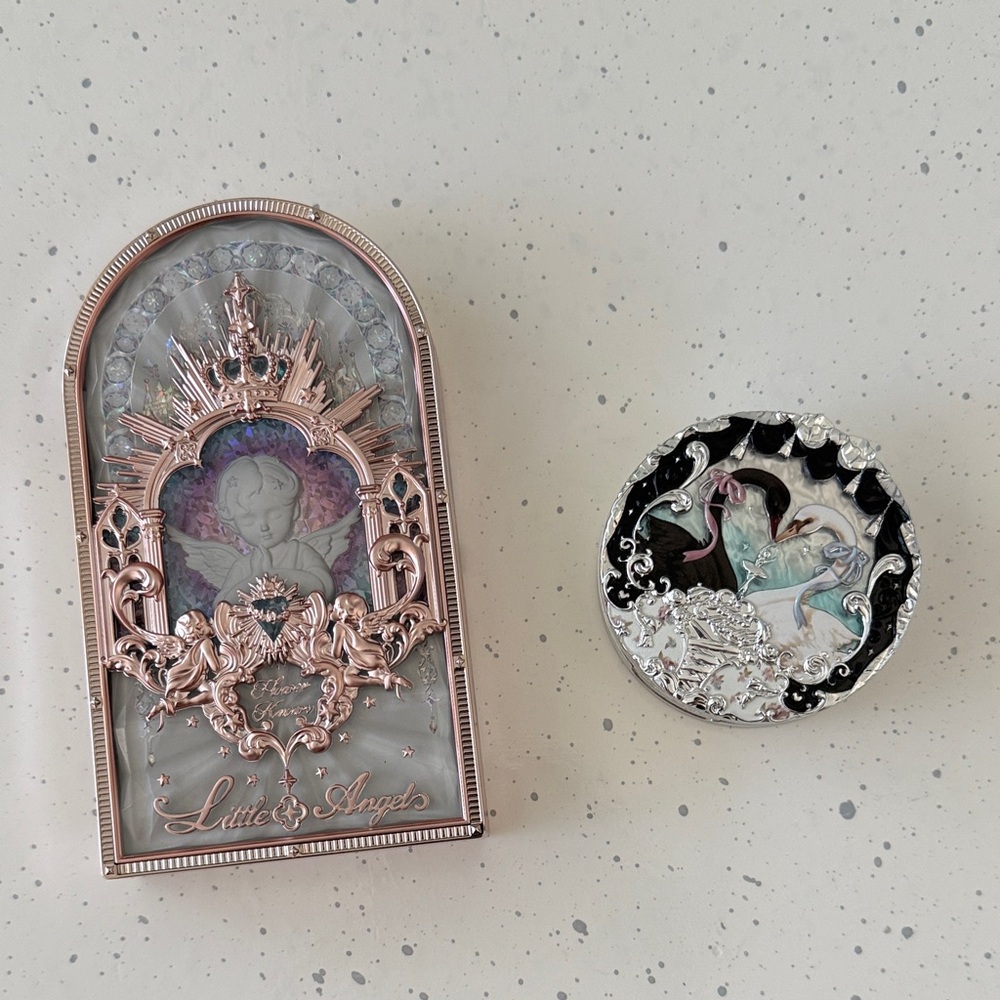 Flower knows bundle - Eyeshadow and Blush